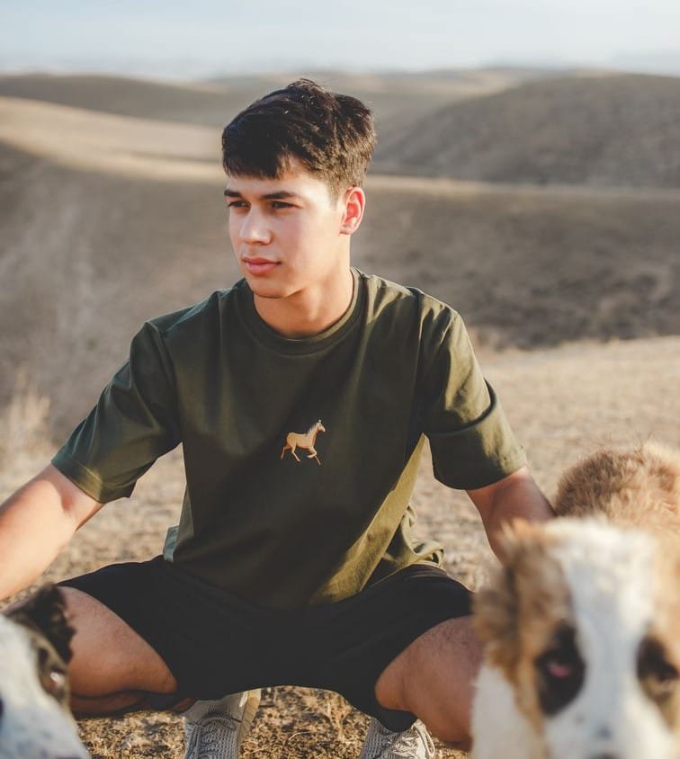 В Туркменистане набирает популярность одежда от бренда Däp 