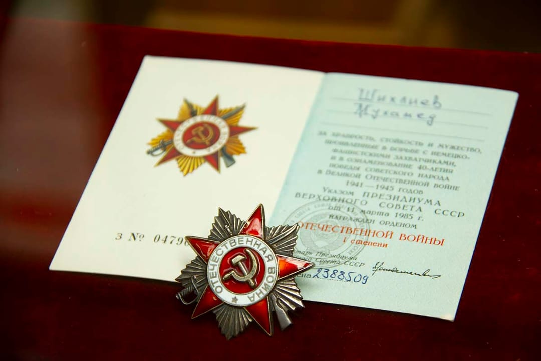 В Государственном музее Туркменистана открылась выставка к 80-летию Великой Победы