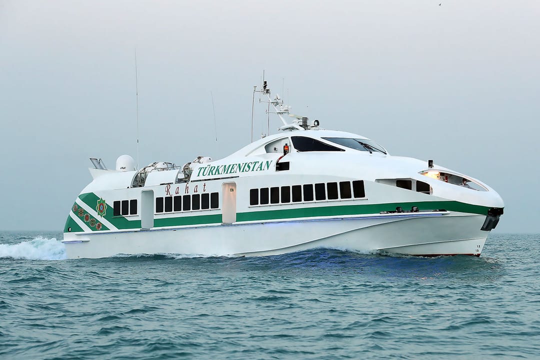 В  2023 году суда морского торгового флота Туркменистана перевезли более двух миллионов тонн грузов