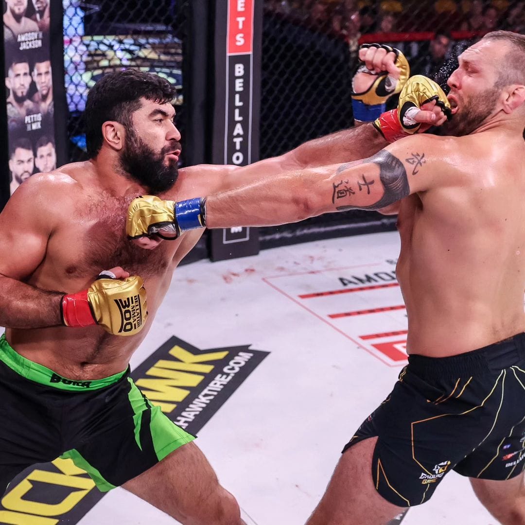 Dovletjan Yagshimuradov earned 100 000 USD for defeating Ruzhanski at Bellator 300