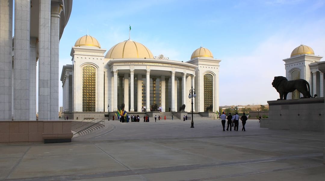 The concert “Frank Sinatra and all-all-all” will be held in Ashgabat