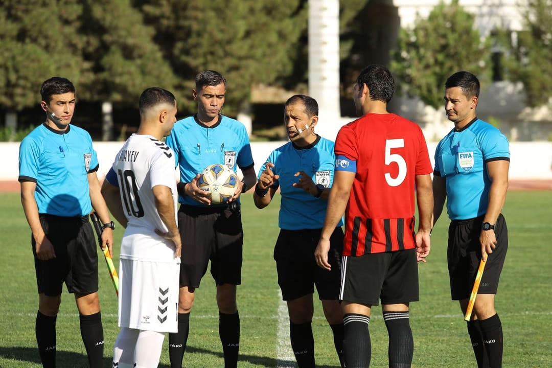 «Ahal» Türkmenistanyň futbol boýunça çempionatynda «Nebitçini» ýeňdi
