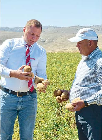 An expert of the German company Grimme visited Turkmenistan