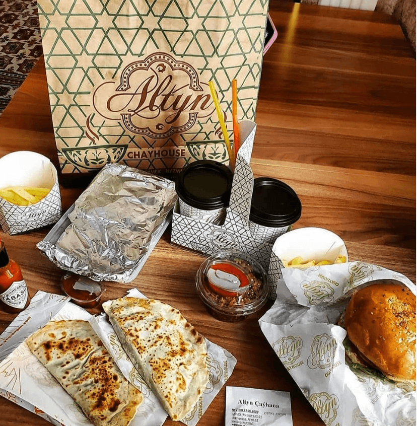 "Алтын" караоке-бар