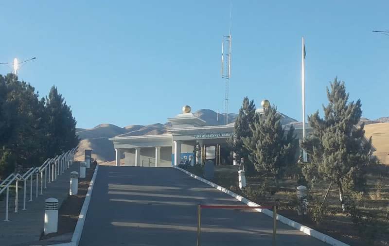 Подвесная канатная дорога "Asma ýoly"