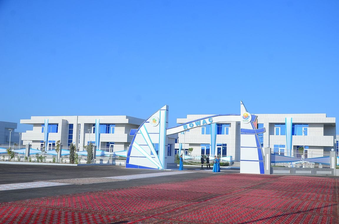 Cottage complex Rovach poster