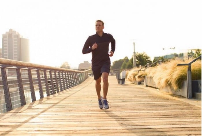 ИССЛЕДОВАНИЕ: 5 МИНУТ БЕГА В ДЕНЬ ПРОДЛЕВАЮТ ЖИЗНЬ НА 3 ГОДА