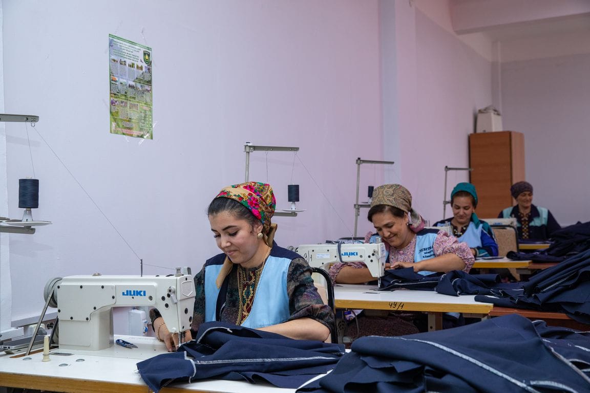 Спецодежда и униформа как элемент безопасности производства и корпоративного духа