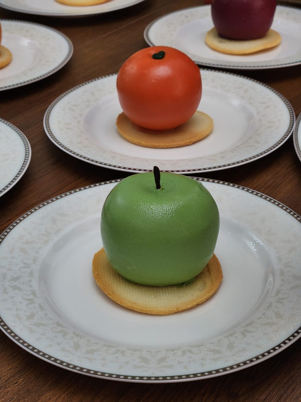 Возраст не помеха профессионализму — история юного кондитера