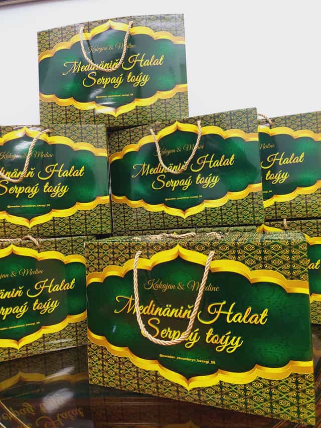 Az Dizayn hyzmaty Karopka Sumka paket reklama mahabat pecat Logo cyzmak Pecat etmek Wizitka Flayer