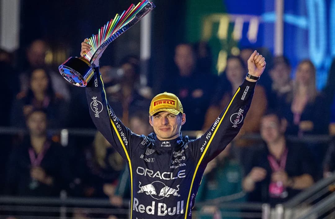 Formula 1'de 2025 sezonunun 22. yarışı olan Las Vegas Grand Prix'sini, Max Verstappen kazandı