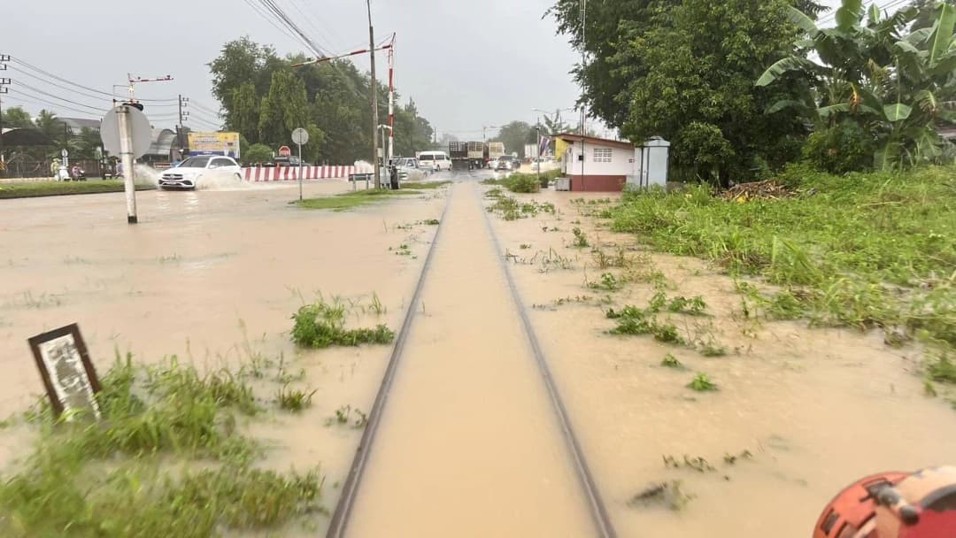 Taýlandda soňky üç asyryň iň uly suw joşguny bolup geçdi
