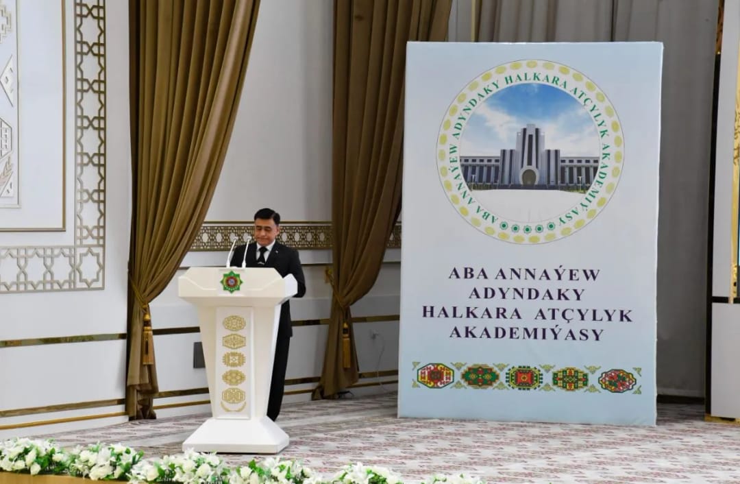 Arkadag şäherinde ykdysadyýet boýunça halkara internet olimpiadasy geçirildi