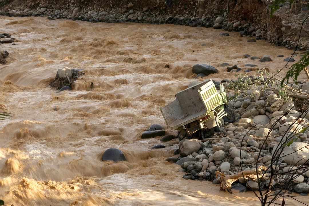 Günorta-Gündogar Aziýadaky sil joşgunlarynda 1100 adam pida boldy