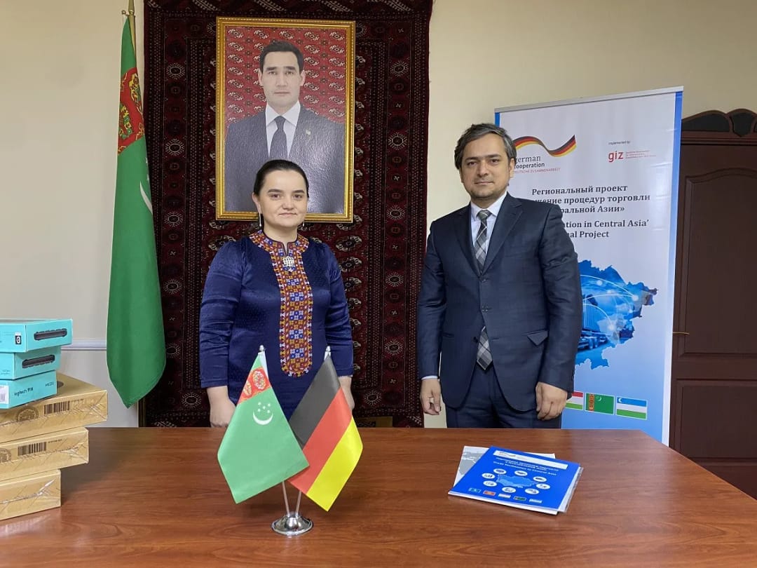 Türkmenistanyň Ösümlikler boýunça döwlet karantin gullugyna täze enjamlar gowşuryldy