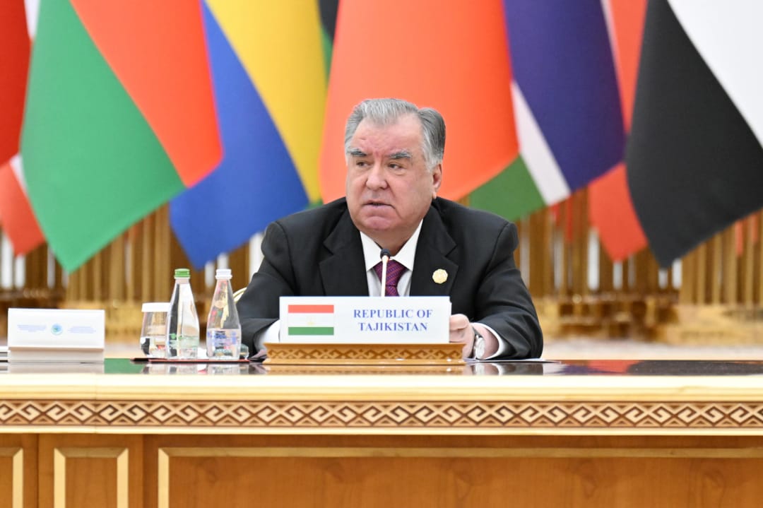 Туркменистан доказал эффективность политики нейтралитета – Рахмон