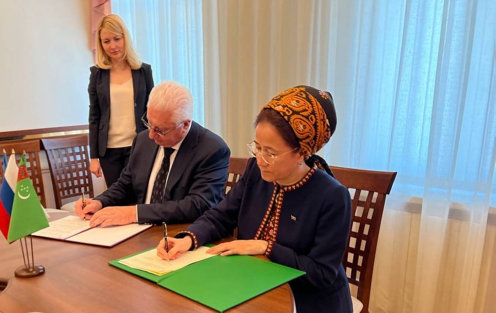 State universities of Turkmenistan and Astrakhan signed an agreement on issuing double diplomas to graduates