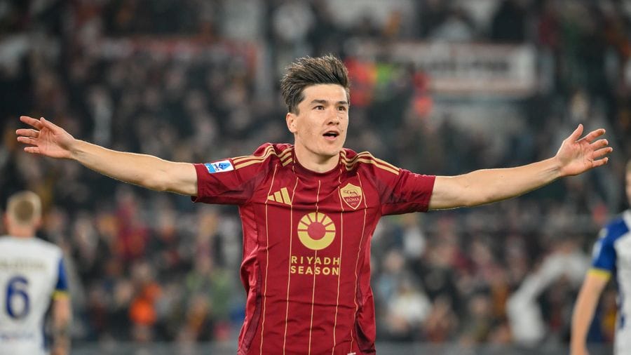 Eldor Shomurodov moved from "Roma" to the Turkish "Istanbul Basaksehir"