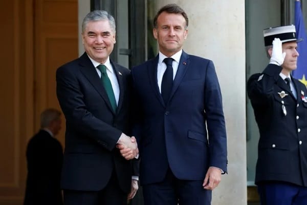 Gurbangulı Berdimuhammedov, Emmanuel Macron ile görüştü