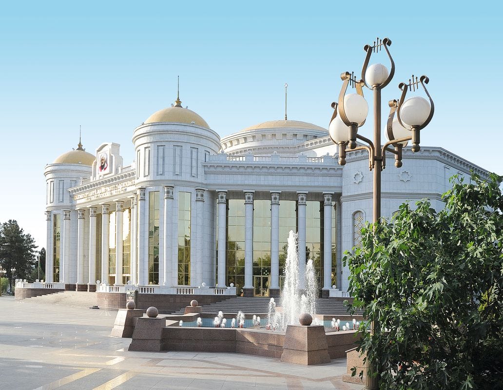 Music from famous cartoons performed by Rovshan Nepesov's orchestra will be performed in Ashgabat