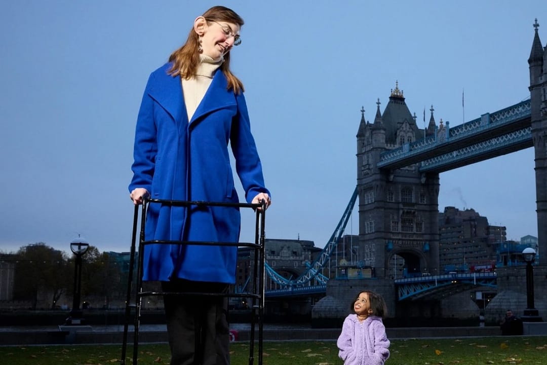 Dünýäde iň uzyn we iň gysga boýly zenanlar duşuşdylar