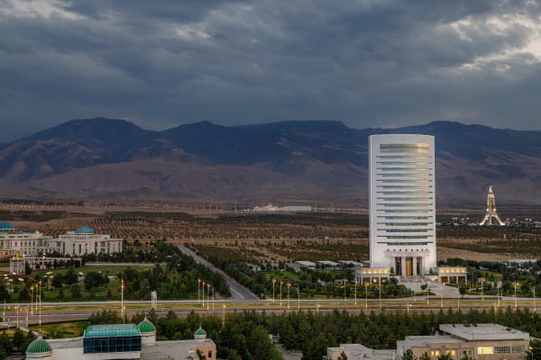 Turkmenistan Stock Exchange held gas, chemicals, and textile deals