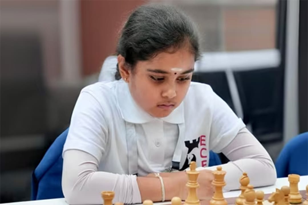 10-year-old chess player from India sets World Record by beating grandmaster