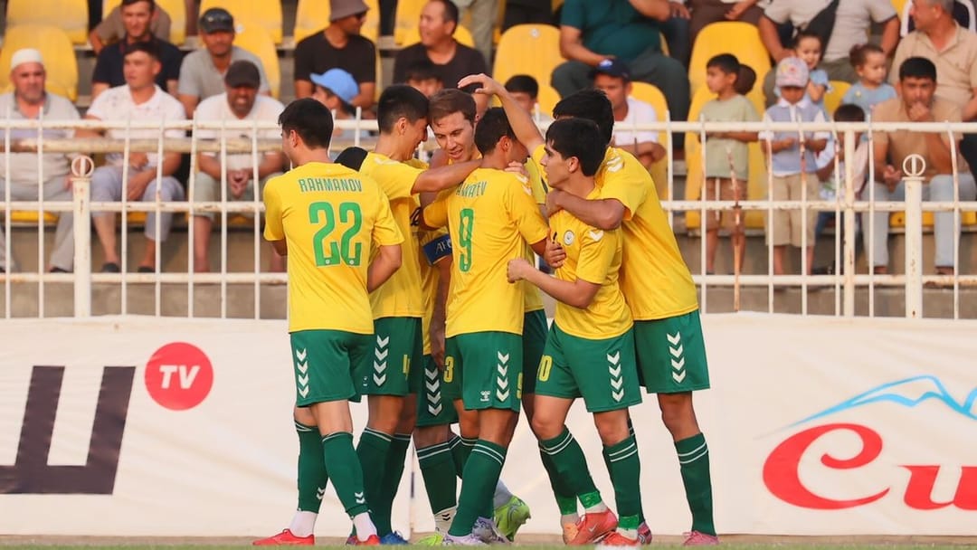 “Ahal” topary “Regar-TadAZy” 2-1 hasabynda ýeňmegi başardy