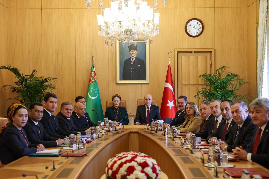 Chairperson of Turkmenistan's Mejlis Meets with Turkish Parliament Speaker in Ankara