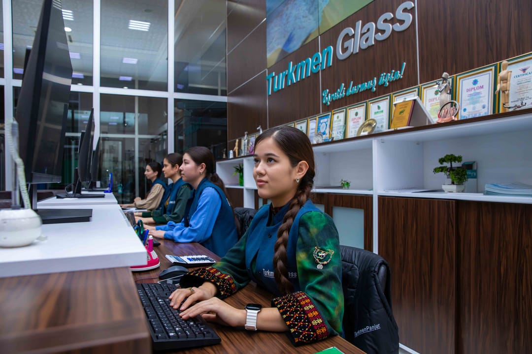 «Maksatly Türkmen»: ýaşaýyş jaýlary we kärhanalar üçin awtomatik markizlar