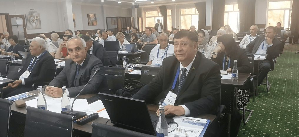 Turkmenistan delegates visited Issyk-Kul to attend cryosphere seminar