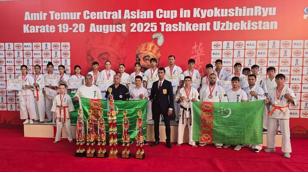 Туркменские каратисты завоевали 24 медали на Кубке Центральной Азии