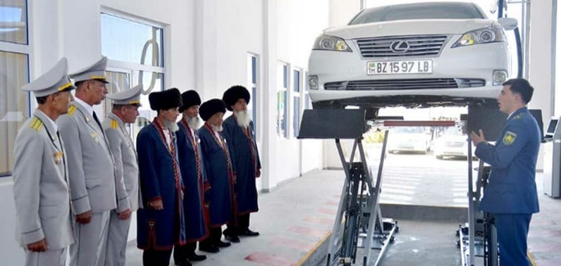 В двух этрапах Лебапского велаята открылись новые пункты техосмотра