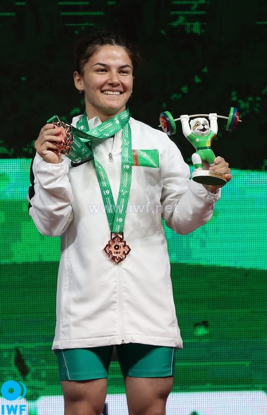 Ýulduzyň kümüş öwüşgini