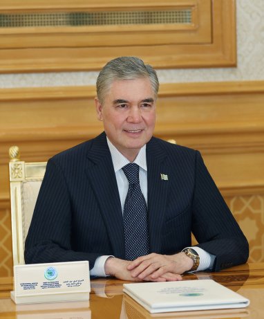 Гурбангулы Бердымухамедов пригласил руководство ОАЭ посетить Туркменистан с визитом