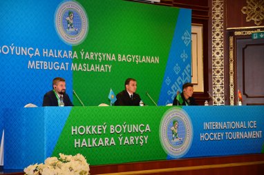 Aşkabat'taki Uluslararası Buz Hokeyi Turnuvasının maçları canlı yayınlanacak