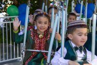 Фотоерепортаж: В Туркменистане отметили Международный день защиты детей