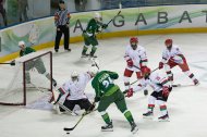В Ашхабаде завершился второй день Международного хоккейного турнира - Фоторепортаж