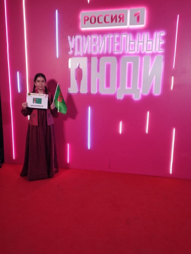Ливанур Бердыева из Туркменистана выступит в шоу «Удивительные люди»