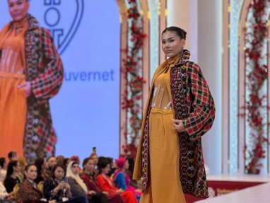 Fashion shows of TurkmenTextile Expo-2025 have started in Ashgabat