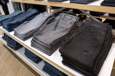В магазине джинсовой и трикотажной одежды Mavi продолжаются скидки