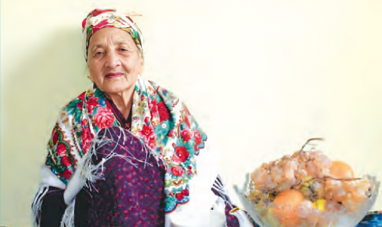 A woman from Turkmenistan celebrated her 102nd birthday