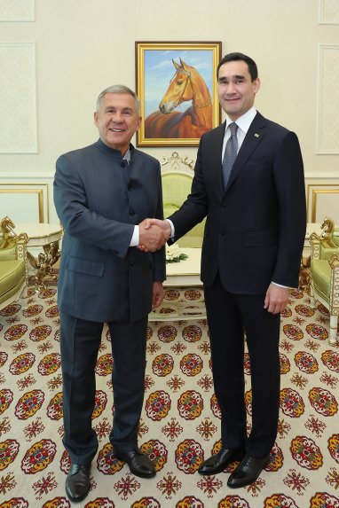 Türkmenistan Cumhurbaşkanı, Tataristan Cumhurbaşkanı Rüstem Minnihanov ile görüştü