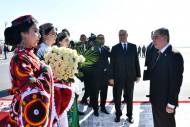 Gurbanguly Berdimuhamedowyň Täjigistana resmi sapary başlandy – SURAT