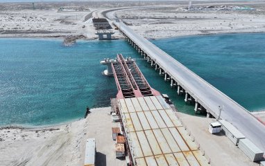 В Туркменистане ведется строительство нового моста через залив Гарабогазгол