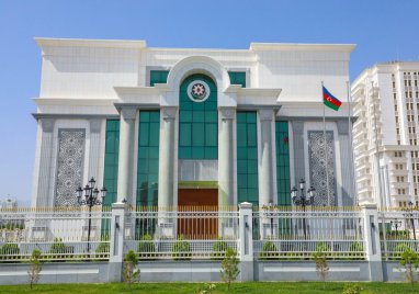 Консульский отдел посольства Азербайджана в Ашхабаде переходит на электронную запись