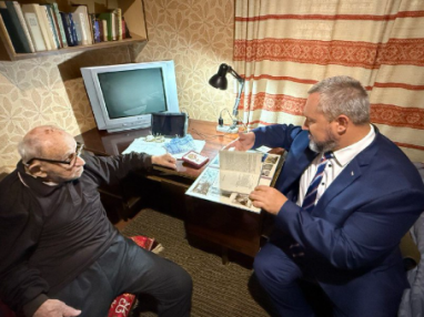 Ветеранам и труженикам тыла Ашхабада вручены юбилейные медали к 80-летию Великой Победы
