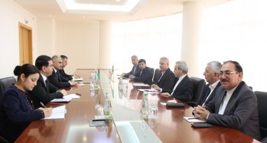 Туркменистан и Иран обсудили перспективы межпарламентского сотрудничества