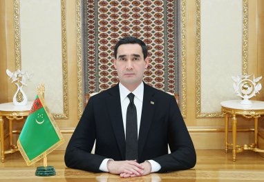 Президент Туркменистана поздравил с днем рождения Генерального секретаря ООН